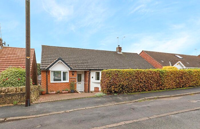 3 Bedroom Detached Bungalow For Sale In Gallery Lane, Holymoorside, S42