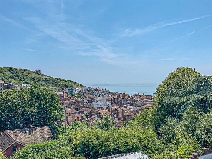 3 Bedroom Flat For Sale In Croft Road, Old Town, Hastings, TN34