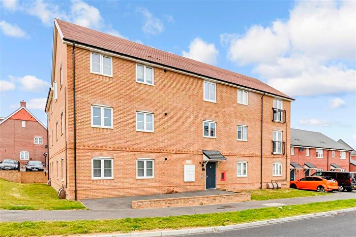 1 Bedroom Flat For Sale In Cornfield Drive, Gravesend, Kent, DA11