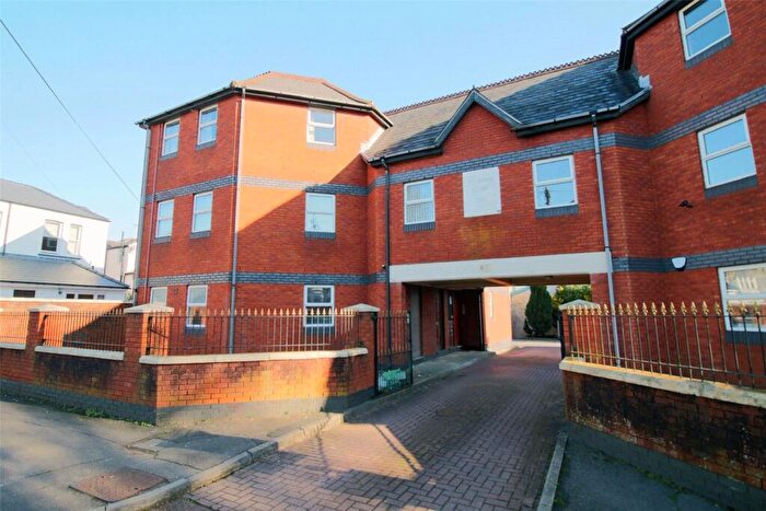 2 Bedroom Apartment To Rent In St Johns Court, Canton, Cardiff, South Glamorgan, CF5