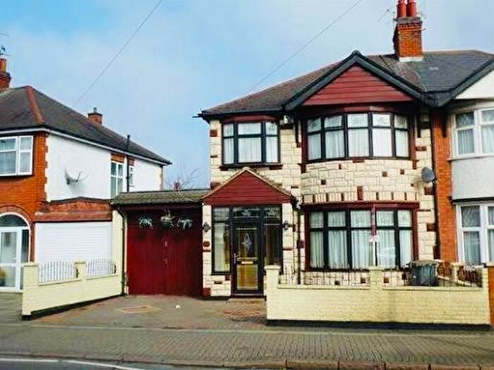 4 Bedroom Semi-Detached House For Sale In Evington Road, Evington, Leicester, LE2