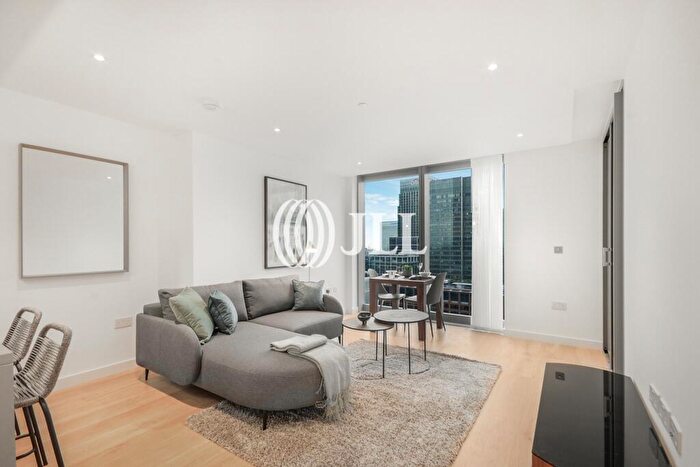 1 Bedroom Apartment To Rent In Landmark Pinnacle, Marsh Wall, E14