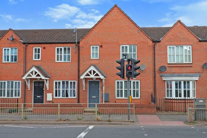 3 Bedroom House To Rent In Stourbridge Road, Kidderminster, DY10