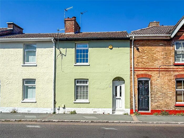 2 Bedroom Terraced House For Sale In Purewell, Christchurch, Dorset, BH23