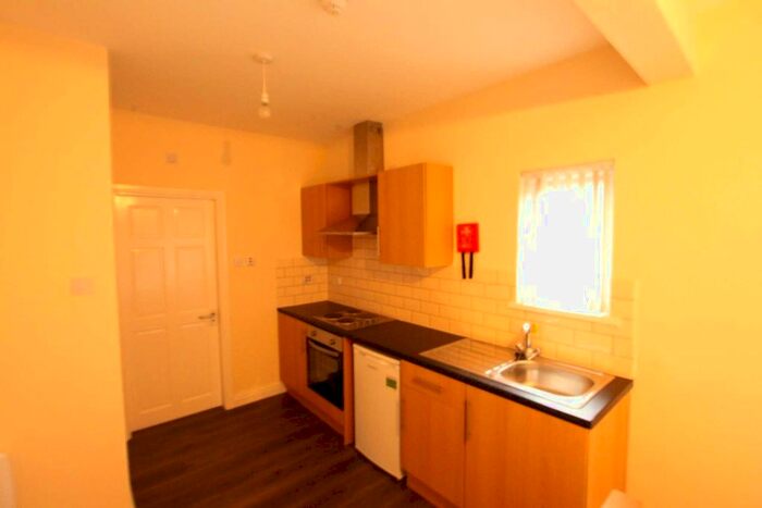 1 Bedroom Studio To Rent In Walsall Road, Wednesbury, WS10