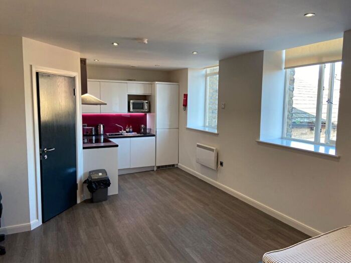 1 Bedroom Apartment To Rent In Luxus Studios, Huddersfield, HD1