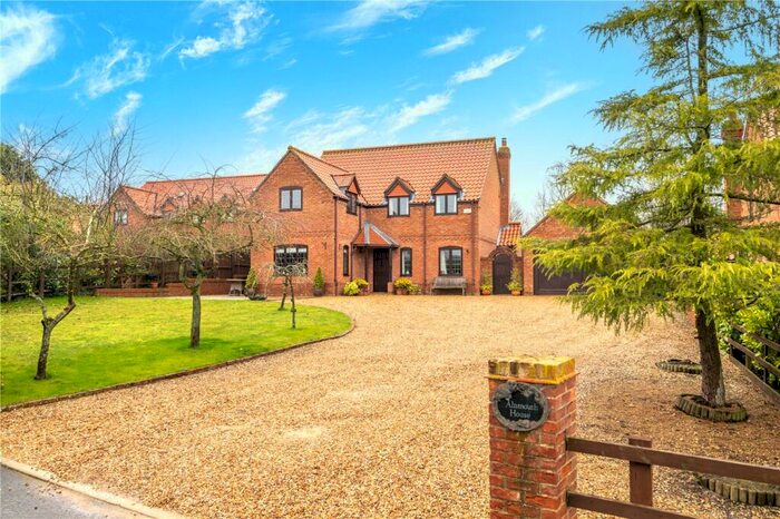 4 Bedroom Detached House For Sale In Aveland Way, Aslackby, Sleaford, Lincolnshire, NG34