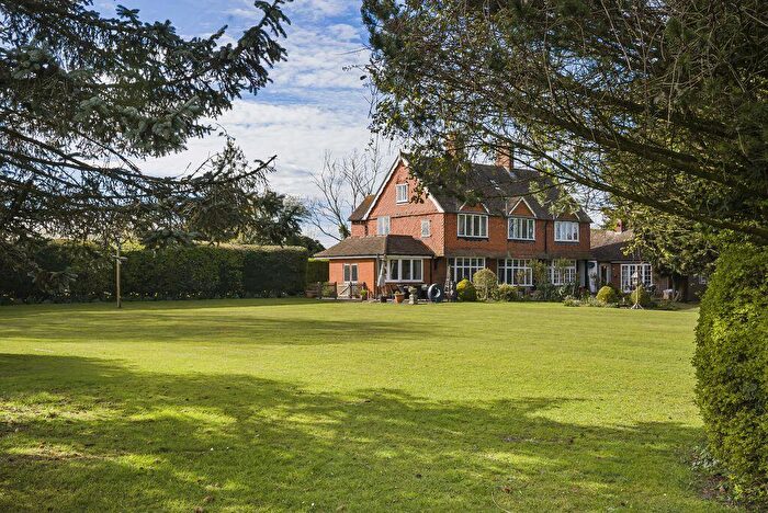 6 Bedroom Detached House For Sale In Old Hall Green, SG11