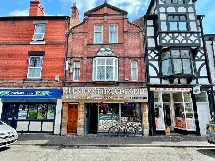 4 Bedroom Terraced House For Sale In Brook Street, Chester, CH1