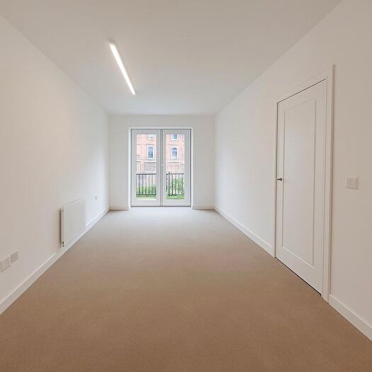 2 Bedroom Property To Rent In Greensfield Close, Gateshead, NE8