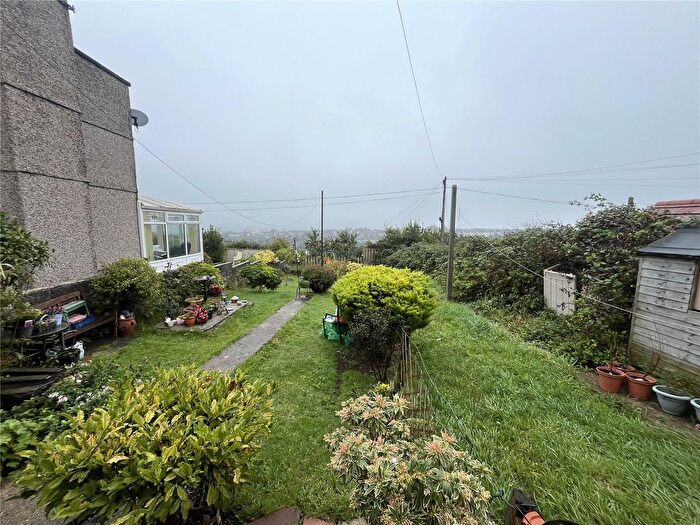 2 Bedroom Flat For Sale In Channel Park Avenue, Plymouth, Devon, PL3