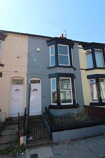 3 Bedroom House To Rent In Roxburgh Street, Liverpool, Merseyside, L4