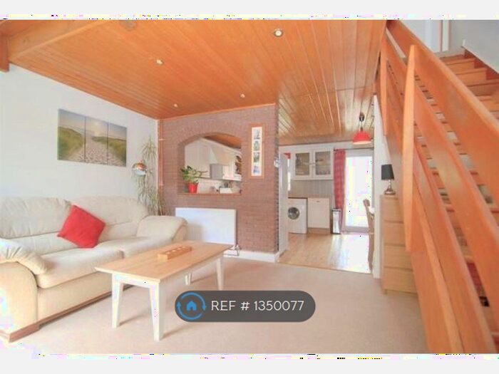 1 Bedroom Semi-Detached House To Rent In Silk Mill Approach, Leeds, LS16