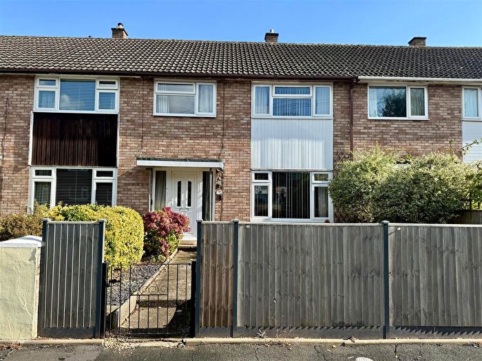3 Bedroom Terraced House For Sale In Sheridan Road, Hereford, HR4