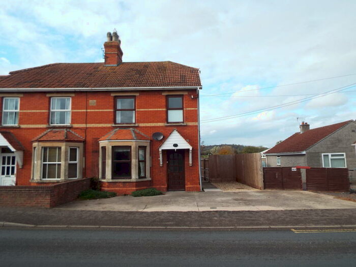 3 Bedroom Semi-Detached House To Rent In Coxley Near Wells, BA5