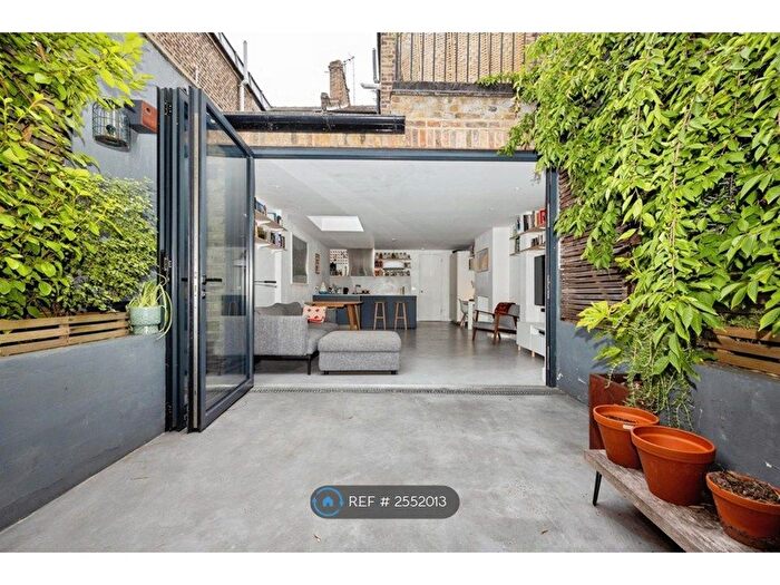 2 Bedroom Flat To Rent In Ringcroft Street, London, N7