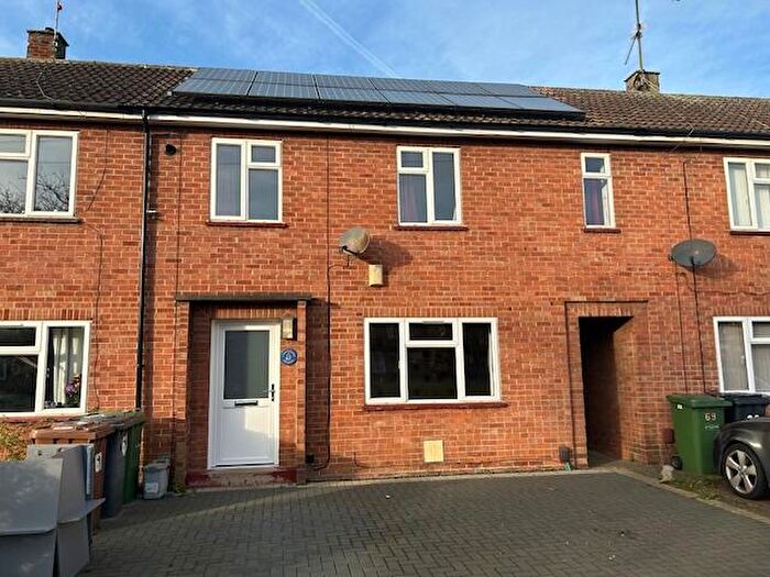 3 Bedroom House To Rent In Hallfields Lane, Peterborough, PE4