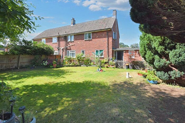 3 Bedroom Semi-Detached House For Sale In Great Ellingham, NR17