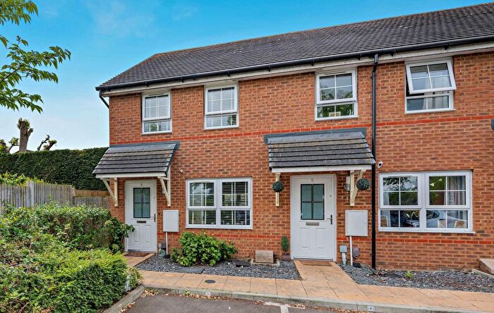 2 Bedroom End Of Terrace House For Sale In Bluebell Way, Allington, Maidstone, ME16