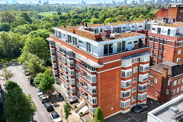2 Bedroom Apartment For Sale In St. James's Close, Regent's Park, NW8