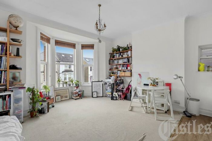 1 Bedroom Flat To Rent In Ferme Park Road, Crouch End, N8