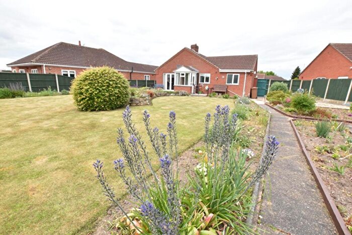 2 Bedroom Detached Bungalow For Sale In Highfields, Crowle, Scunthorpe, DN17