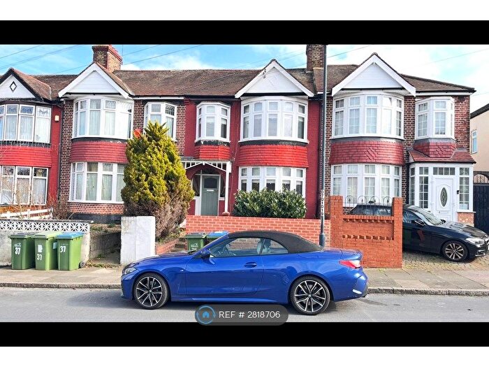 3 Bedroom Terraced House To Rent In Myra St, London, SE2