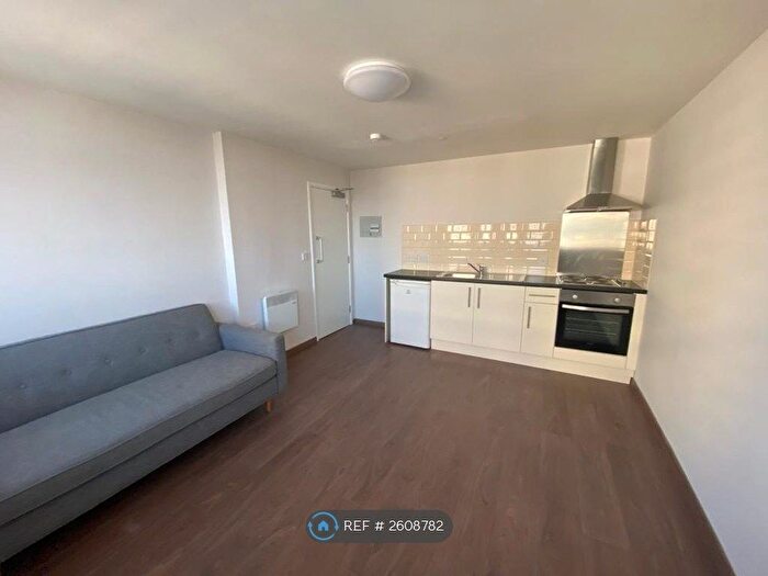 1 Bedroom Flat To Rent In Daniel House, Bootle, L20