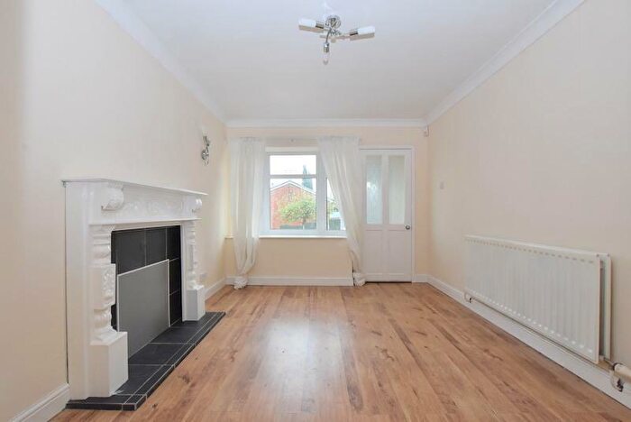 3 Bedroom Semi-Detached House To Rent In Ullswater Avenue, Burslem, ST6