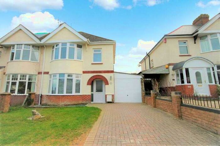 3 Bedroom Semi-Detached House To Rent In Jubilee Estate, Purton, Wiltshire, SN5