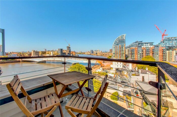 2 Bedroom Flat To Rent In Dolphin House, Smugglers Way, London, SW18
