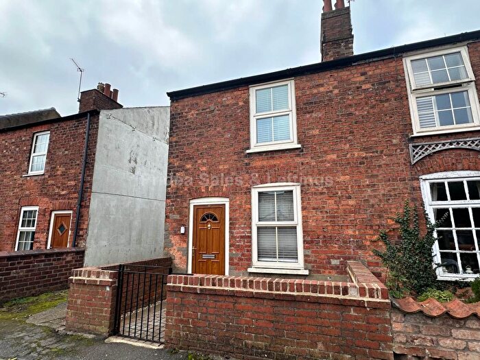 2 Bedroom End Of Terrace House To Rent In Occupation Road, Lincoln, LN1