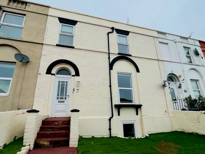 6 Bedroom Property To Rent In Boundary Road, Ramsgate, CT11