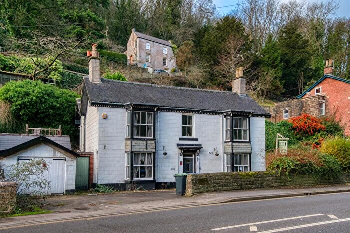 4 Bedroom Detached House For Sale In Dale Road, Matlock Bath, Matlock, DE4