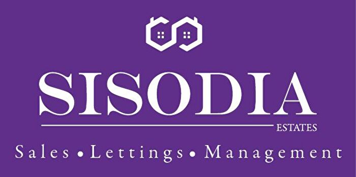 5 Bedroom Semi-Detached House To Rent In Sandhills Avenue, Leicester, LE5