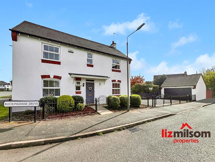 4 Bedroom Detached House For Sale In Buckingham Drive, Church Gresley, Swadlincote, DE11