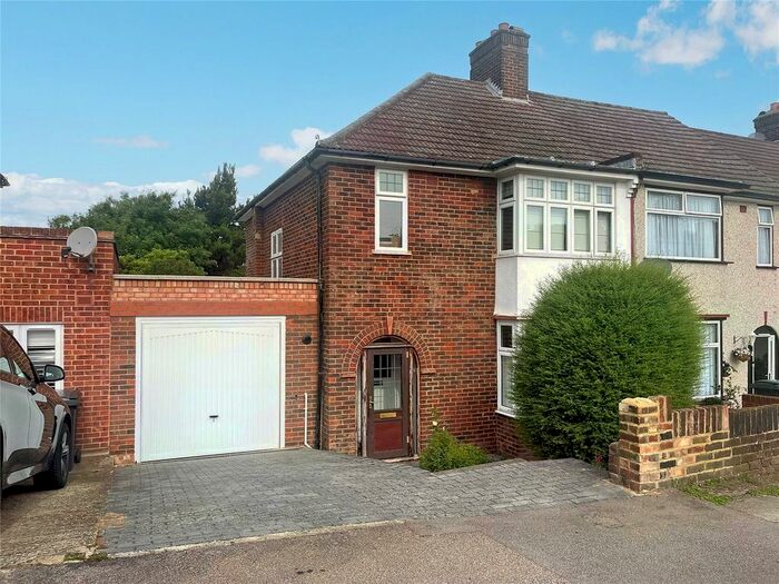 3 Bedroom End Of Terrace House To Rent In Further Green Road, Catford, London, SE6