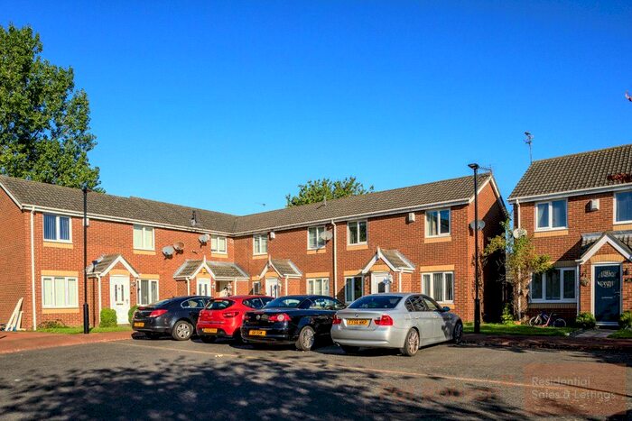 2 Bedroom Detached House To Rent In Shawdon Close, Westerhope, Newcastle Upon Tyne, NE5