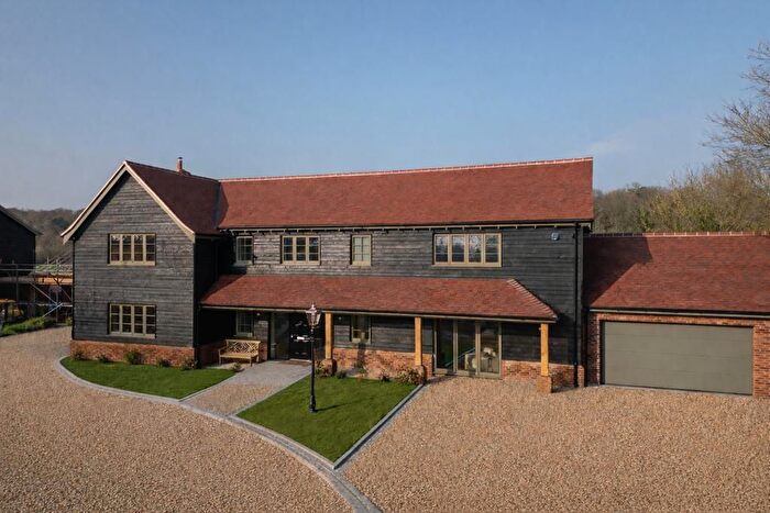 4 Bedroom Detached House For Sale In Fryerning Mews, Beggar Hill, CM4