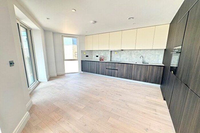 1 Bedroom Flat To Rent In London, E10