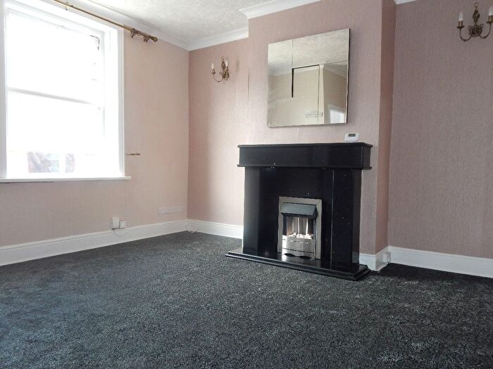 3 Bedroom Terraced House To Rent In Mortimer Avenue, Batley, WF17