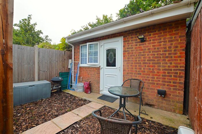 3 Bedroom Terraced House For Sale In Salt Hill Way, Slough, SL1