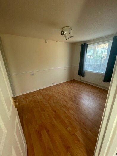 2 Bedroom House To Rent In Margaret Close, , Waltham Abbey, EN9