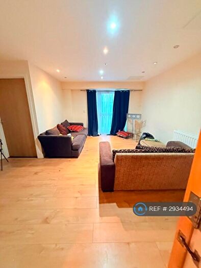 1 Bedroom Flat To Rent In Brighton Road, Purley, CR8