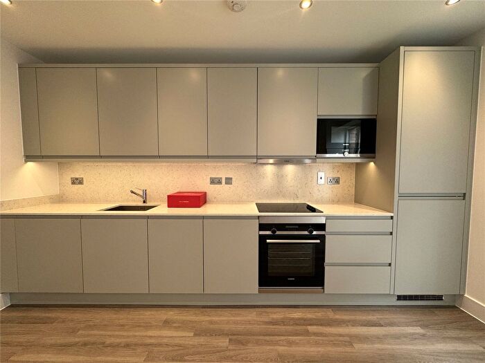 2 Bedroom Flat To Rent In Citrine House, Colindale Garden, London, NW9