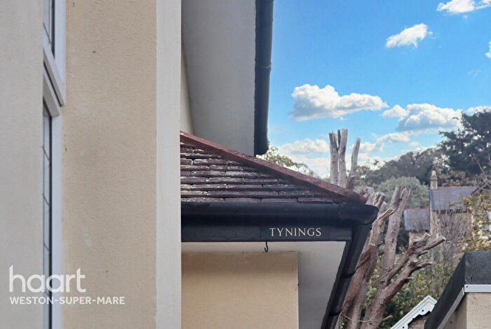 4 Bedroom Detached House For Sale In Shrubbery Avenue, Weston-Super-Mare, BS23