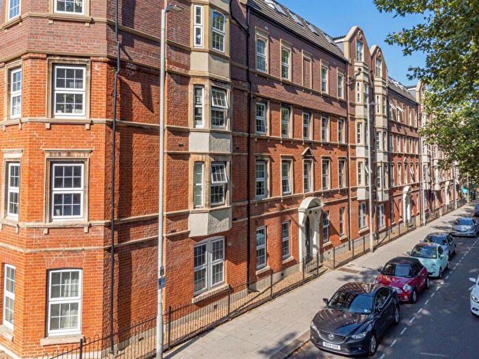 2 Bedroom Flat To Rent In Gisburn Mansions - Tottenham Lane, London, N8