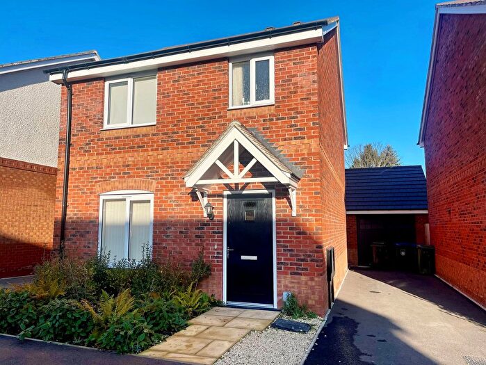 3 Bedroom Detached House To Rent In Blackberry Lane, Stratford-Upon-Avon, CV37