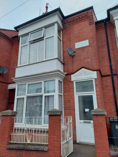 4 Bedroom Terraced House To Rent In Gwendolen Road, Leicester, LE5