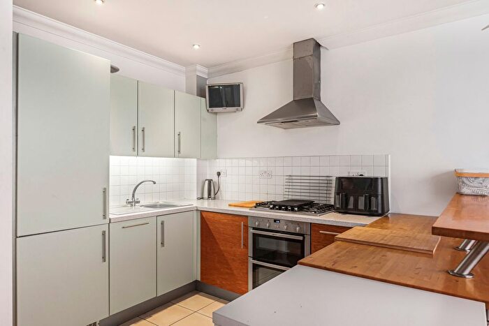 1 Bedroom Flat For Sale In Cheshire Street, London, E2